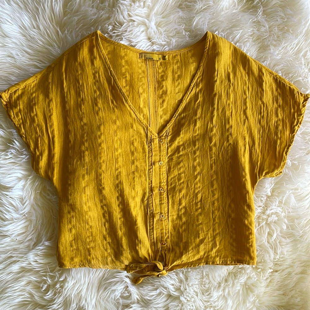 Prana summer shirt size small